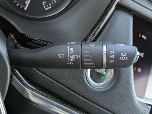 Used 2020 Cadillac XT5 Sportv image 20