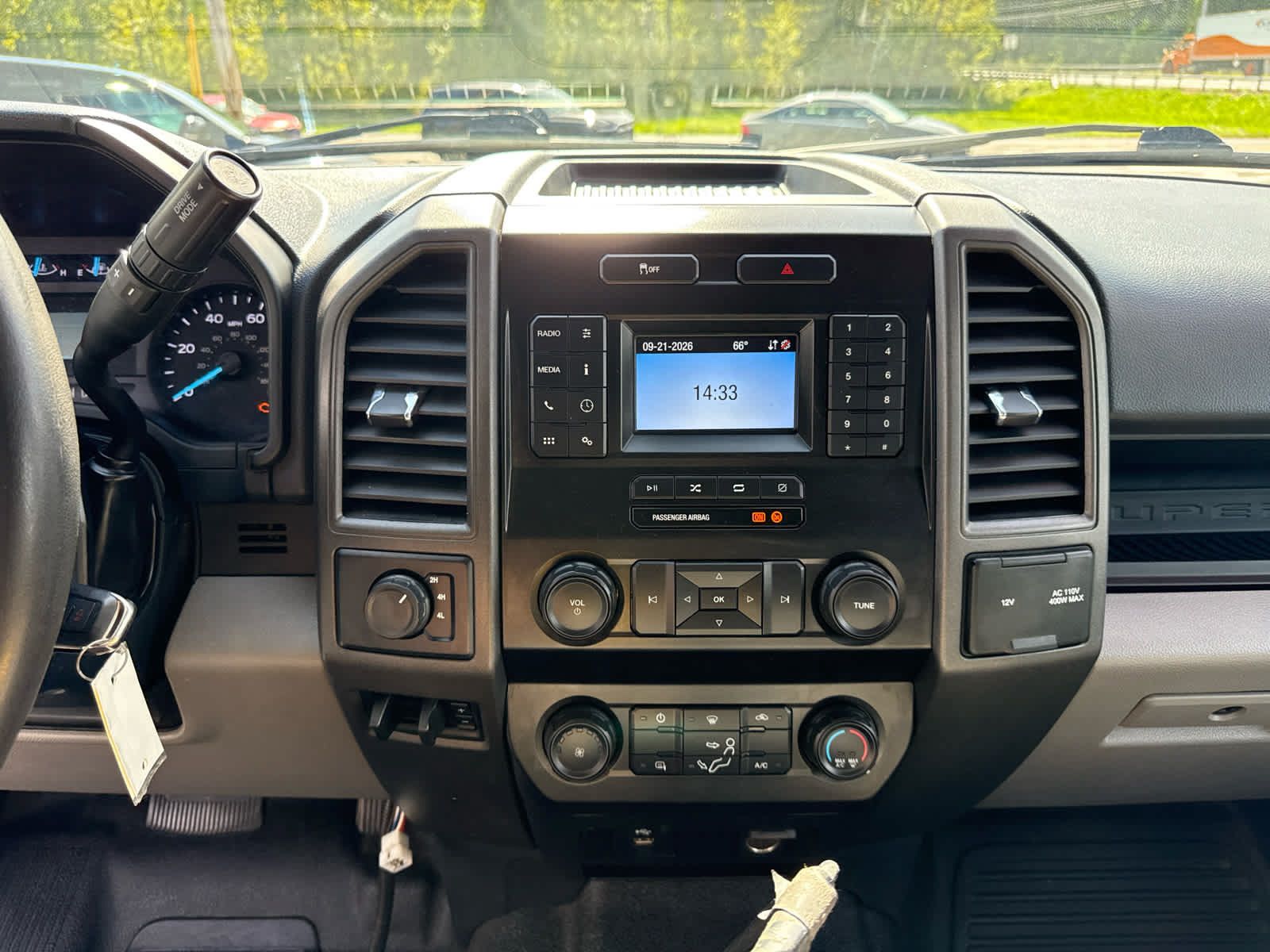 Used 2022 Ford F350 XL w/ Power Equipment Group AWD/4WD image 22