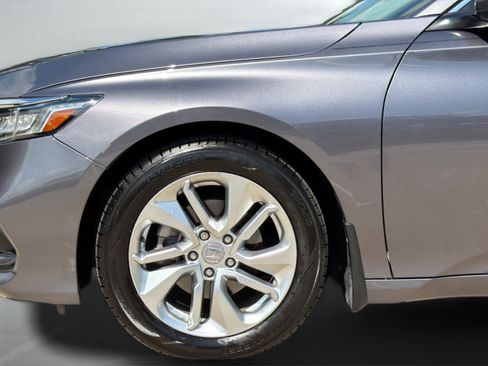 Used 2018 Honda Accord LX image 28