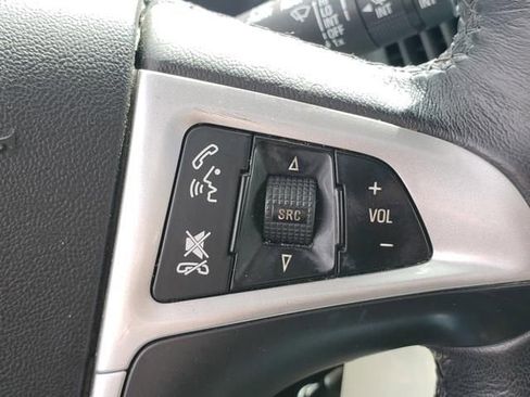 Used 2017 Chevrolet Equinox LT w/ Convenience Package image 22