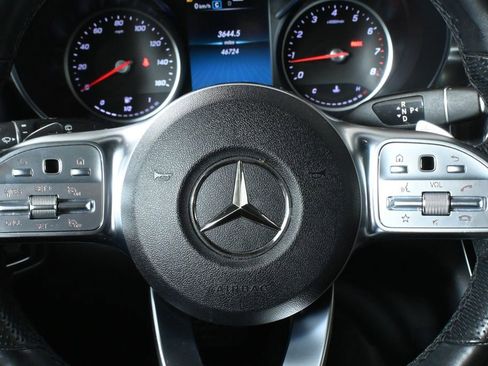 Used 2022 Mercedes-Benz GLC 300 4MATIC image 19