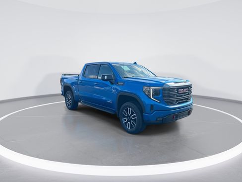 Used 2023 GMC Sierra 1500 AT4 w/ AT4 Premium Package AWD/4WD image 2