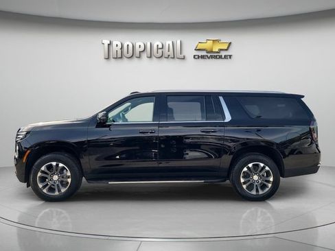 New 2026 Chevrolet Suburban LT w/ Comfort Package RWD image 2