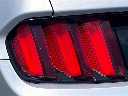 Used 2017 Ford Mustang Premium RWD image 28