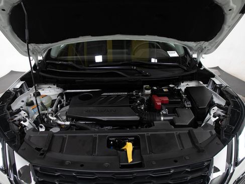 Used 2023 Nissan Rogue SV w/ SV Premium B Package AWD/4WD image 29