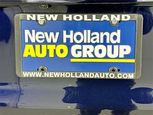 Used 2021 Toyota RAV4 XLE Premium image 18