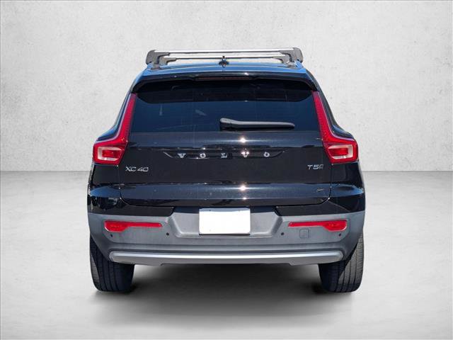 Used 2020 Volvo XC40 T5 Momentum w/ Protection Package Premier AWD/4WD image 6