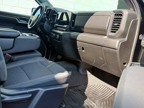 Certified 2026 Chevrolet Silverado 1500 LT AWD/4WD image 12