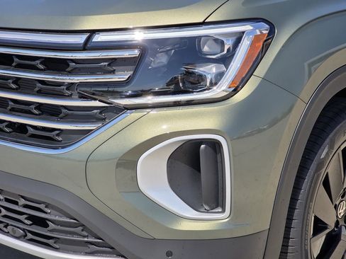 Used 2026 Volkswagen Atlas SE image 6