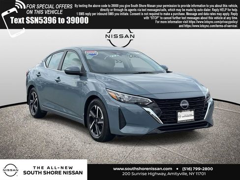 Certified 2025 Nissan Sentra SV image 1