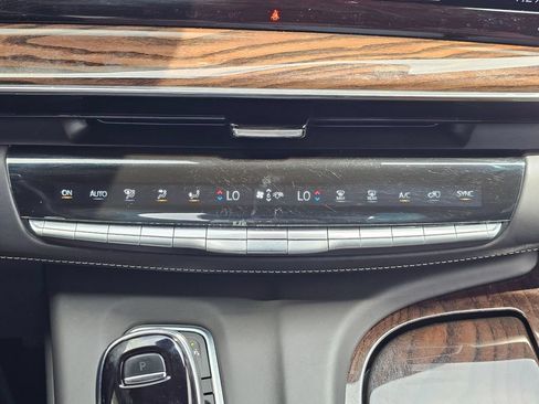 Used 2021 Cadillac Escalade Sport Platinum w/ LPO, ONYX Package AWD/4WD image 34