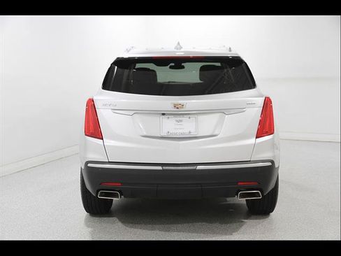 Used 2019 Cadillac XT5 Luxury FWD image 21