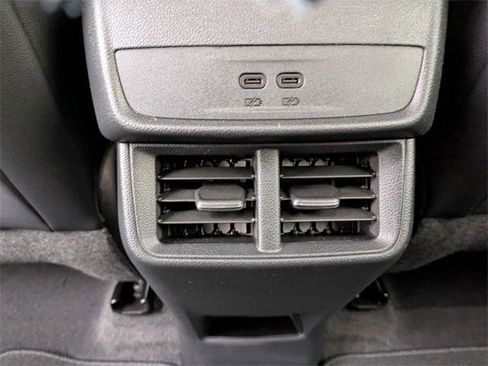 New 2026 Chevrolet Equinox LT w/ Convenience Package II image 25