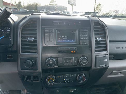 Used 2019 Ford F350 XL w/ Power Equipment Group image 12
