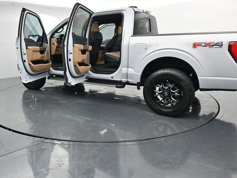 Certified 2022 Ford F150 Lariat w/ Equipment Group 502A High AWD/4WD image 41