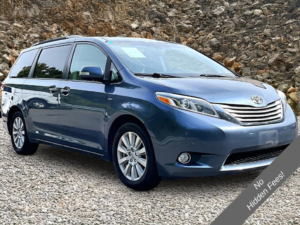 Used 2017 Toyota Sienna Limited Premium AWD/4WD image 10