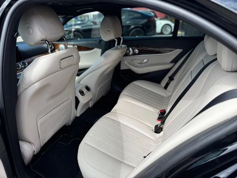 Used 2018 Mercedes-Benz E 300 w/ Premium 1 Package image 14
