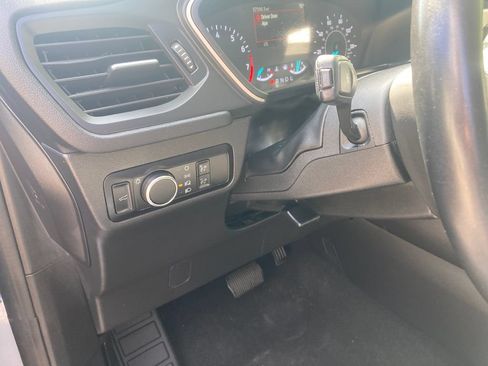 Used 2022 Ford Escape SE w/ Convenience Package AWD/4WD image 17