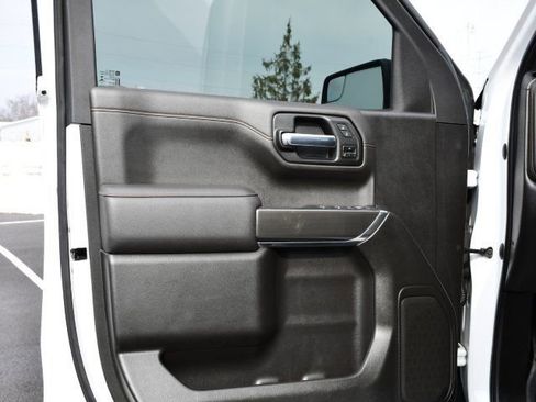 Used 2021 GMC Sierra 1500 AT4 image 12