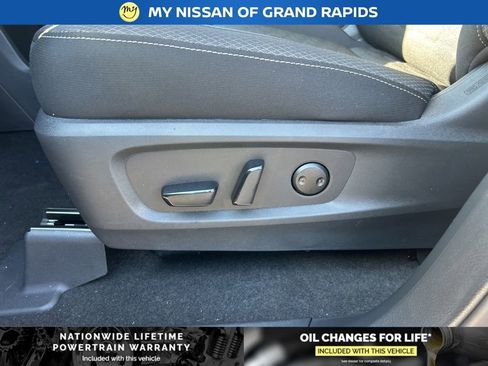 New 2026 Nissan Pathfinder SV image 11