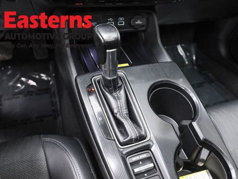 Used 2022 Honda Civic Touring image 13