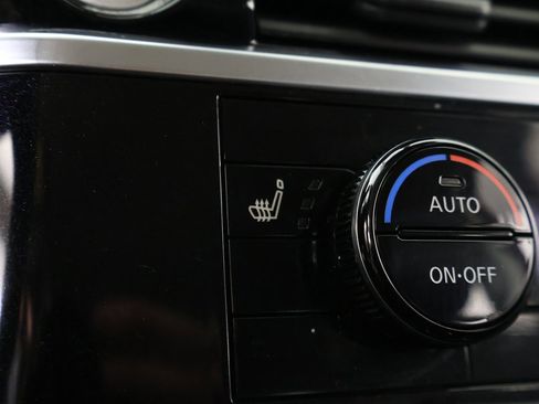 Used 2023 Nissan Pathfinder SL w/ Lighting Package (N92) image 56