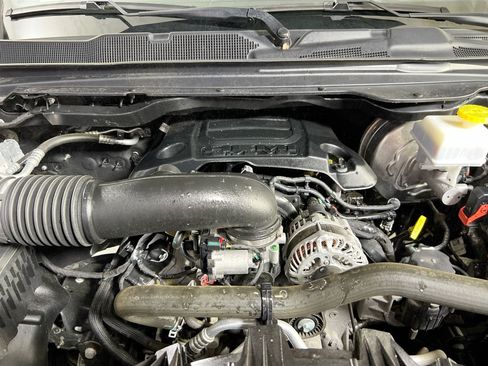 Used 2022 RAM 1500 Big Horn AWD/4WD image 29