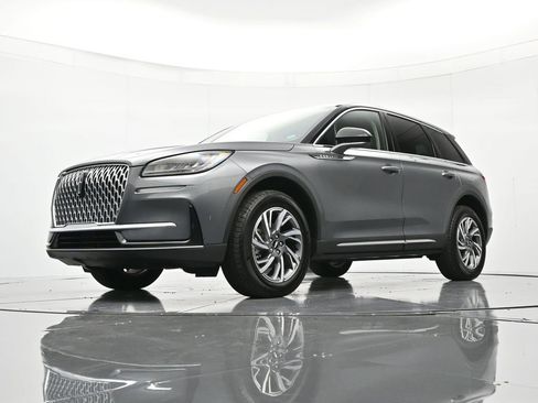 Used 2025 Lincoln Corsair FWD image 35