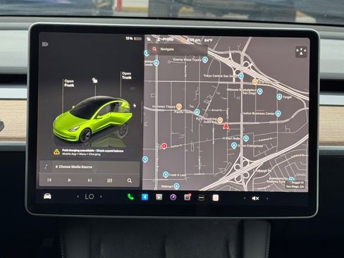 Used 2023 Tesla Model 3 Standard Range image 26