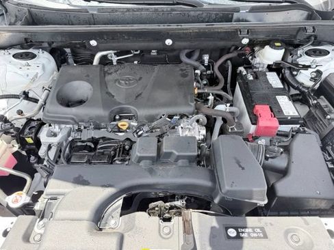 Used 2024 Toyota RAV4 LE FWD image 18