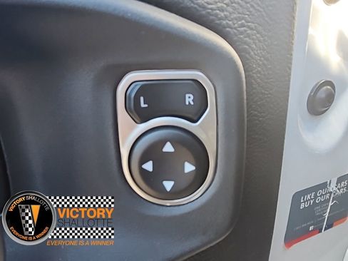 Certified 2023 Jeep Gladiator Overland image 32