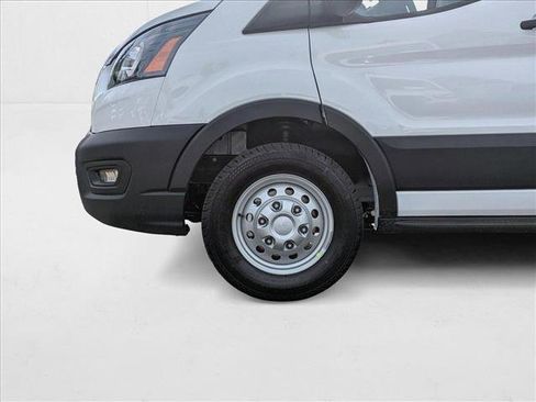 New 2025 Ford Transit 250 148 Medium Roof Extended AWD image 10