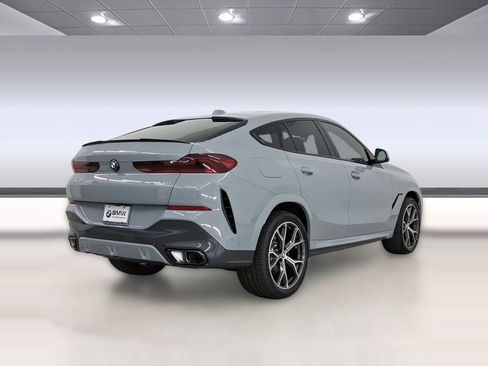New 2026 BMW X6 xDrive40i w/ Executive Package image 9