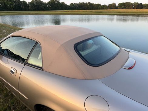 Used 1997 Jaguar XK8 Convertible RWD image 13