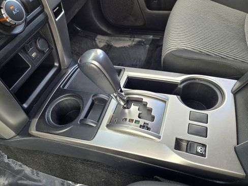 Used 2024 Toyota 4Runner SR5 image 18