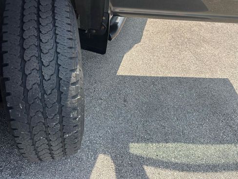 Used 2018 Ford F150 XL w/ Equipment Group 101A Mid AWD/4WD image 14