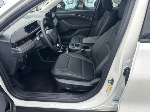 New 2025 Ford Mustang Mach-E Premium image 31