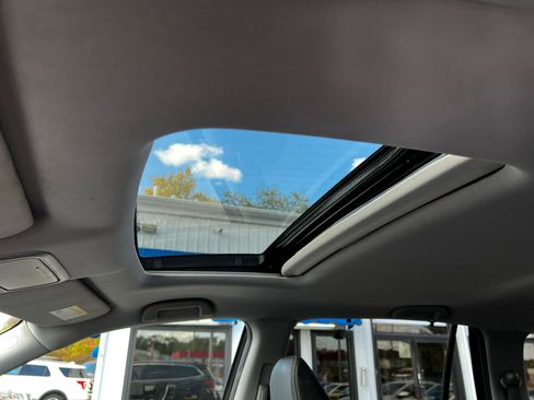 Used 2022 Honda Pilot EX-L image 17