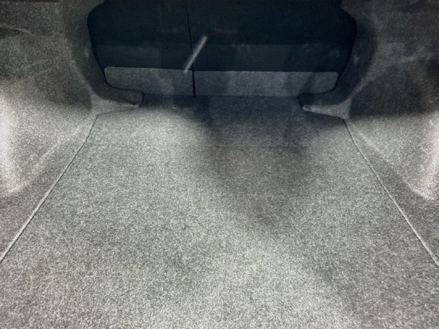 Used 2025 Toyota Corolla LE FWD image 31