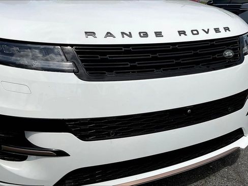 Used 2025 Land Rover Range Rover Sport Autobiography AWD/4WD image 31