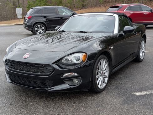 Used 2017 FIAT 124 Spider Lusso image 5