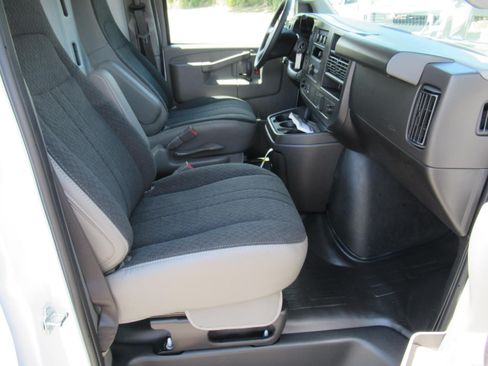 New 2026 GMC Savana 2500 w/ Safety Package RWD image 9