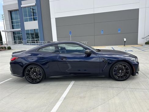 Used 2022 BMW M4 xDrive Competition w/ M Carbon Exterior Package image 2