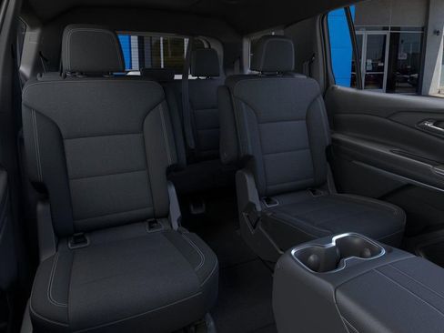 New 2026 Chevrolet Traverse LT w/ Enhanced Driving Package image 17