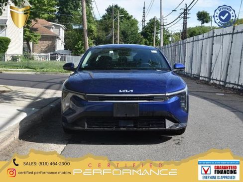 Used 2025 Kia K4 FWD image 1