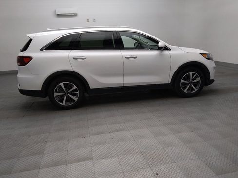 Used 2019 Kia Sorento EX FWD image 10