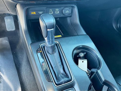 Used 2024 Honda Civic Touring image 17