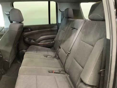 Used 2020 GMC Yukon XL SLE w/ Convenience Package AWD/4WD image 8