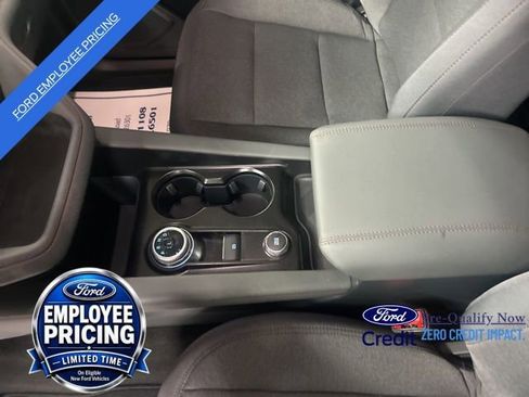 New 2026 Ford Explorer Active AWD/4WD image 15