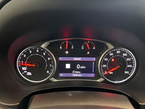 Used 2022 GMC Terrain SLE w/ Driver Convenience Package image 18